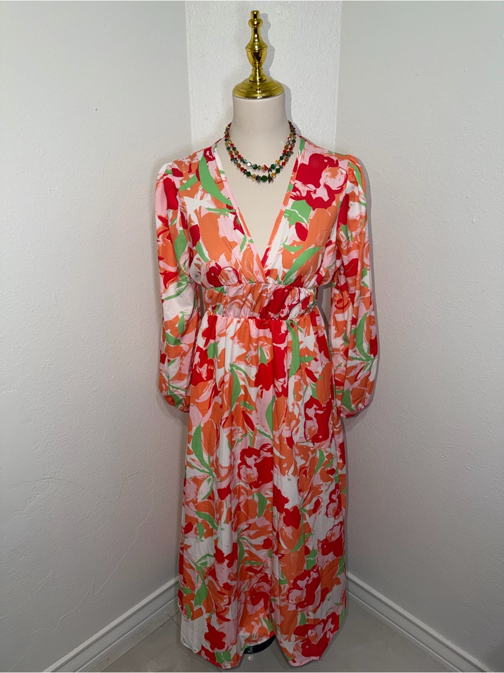 Women’s Floral V-Neck Midi Dress with Long Sleeves